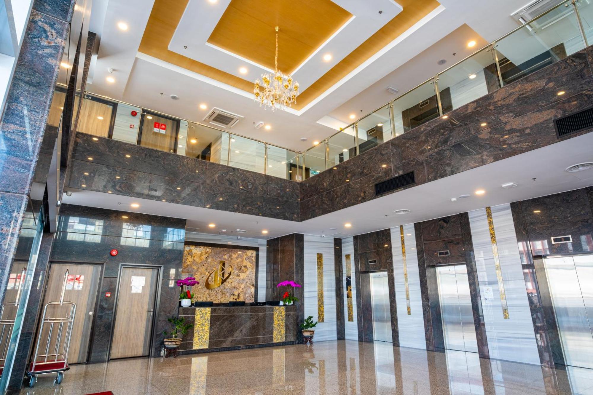 City Rise Hotel ミリ エクステリア 写真